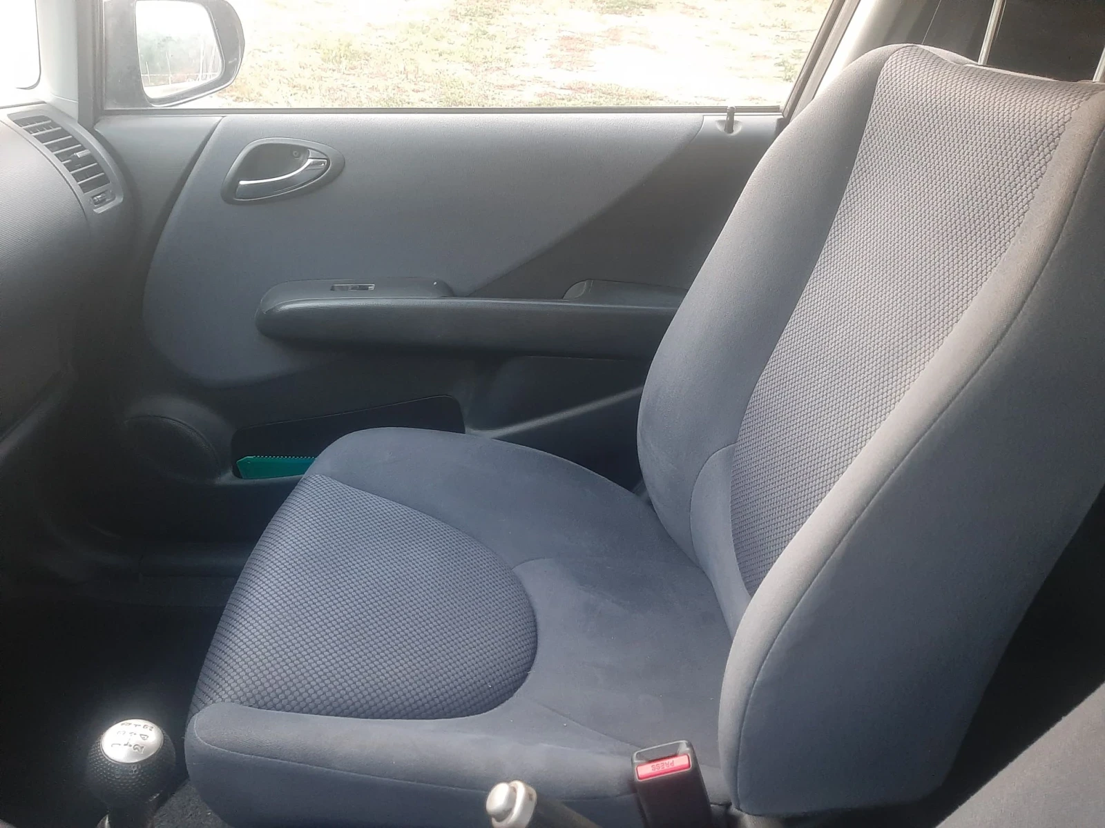 Honda Jazz 1.4i KLIMATRON FEIS, снимка 11 - Автомобили и джипове - 56607744