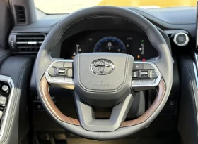 Toyota Land cruiser 300 GXR / 10 km, снимка 6