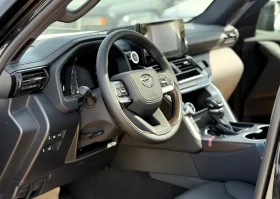 Toyota Land cruiser 300 GXR / 10 km, снимка 5