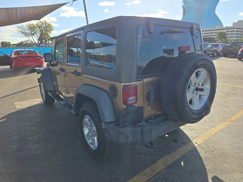 Jeep Wrangler 2015 Jeep Wrangler Unlimited Sport, снимка 5 - Автомобили и джипове - 48327401