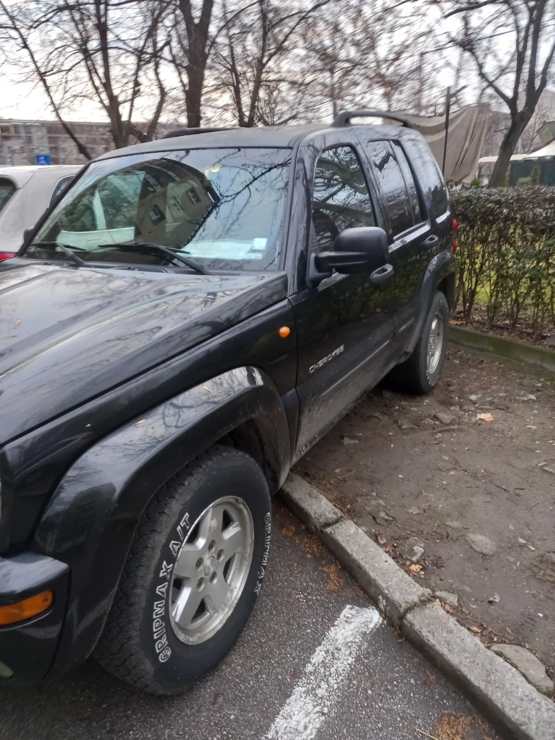 Jeep Cherokee, снимка 5 - Автомобили и джипове - 49007905