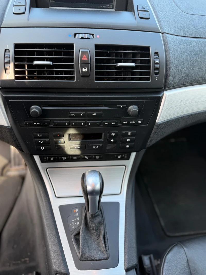 BMW X3 3.0 sd, снимка 10 - Автомобили и джипове - 53406651