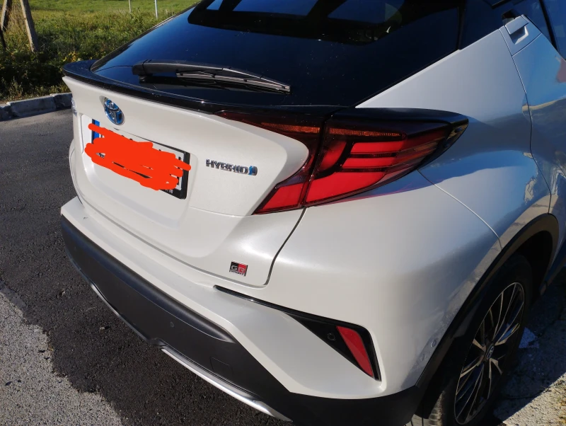 Toyota C-HR sport, снимка 10 - Автомобили и джипове - 53540332