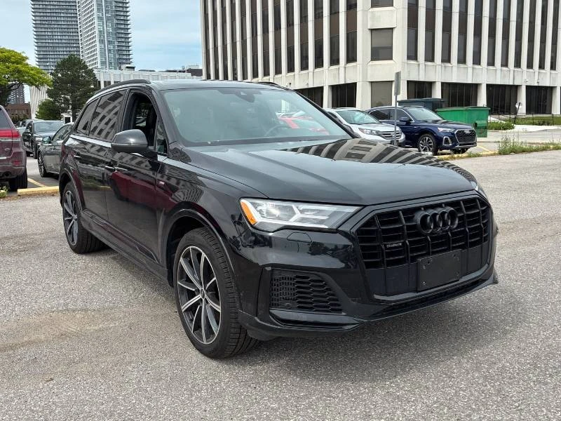 Audi Q7 Progressiv 55 TFSI QUATTRO | CARFAX| АВТОКРЕДИТ, снимка 3 - Автомобили и джипове - 55432870