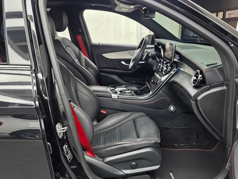 Mercedes-Benz GLC 43 AMG 4Matic, снимка 11 - Автомобили и джипове - 56020361