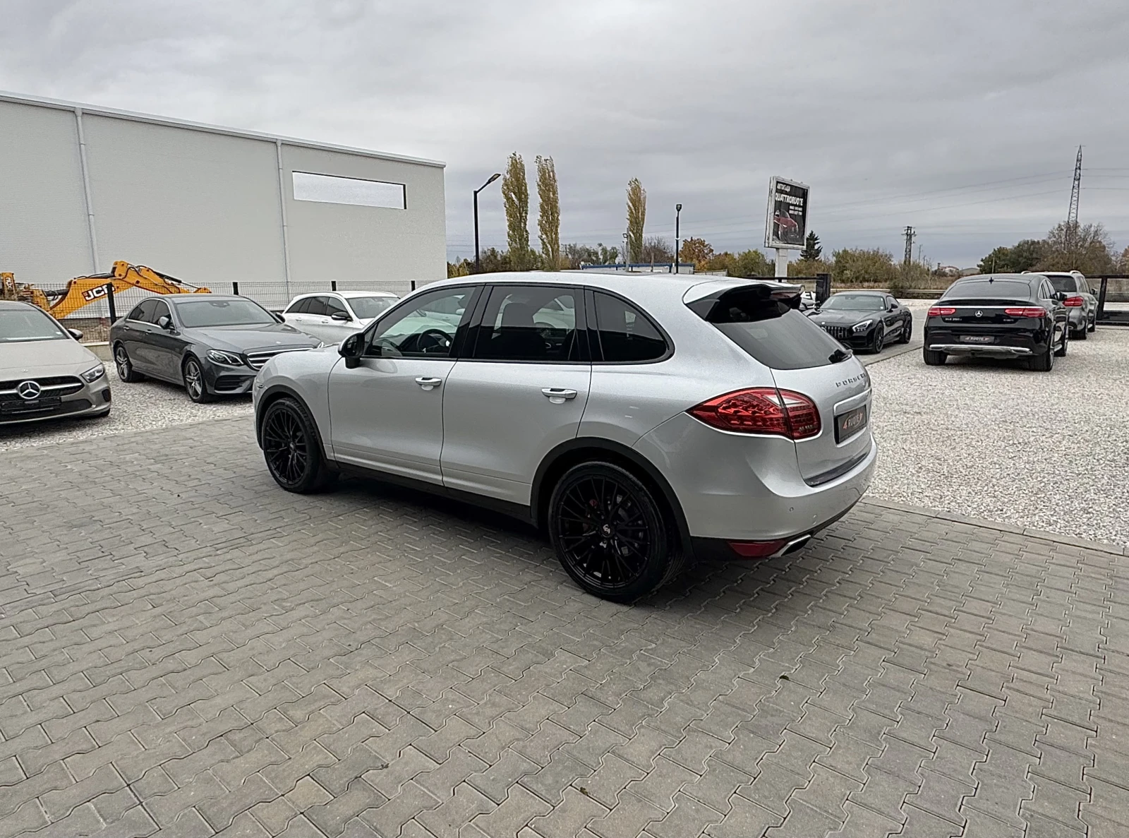 Porsche Cayenne 3.0d Подгрев/Панорама/Камера/BOSE - изображение 6