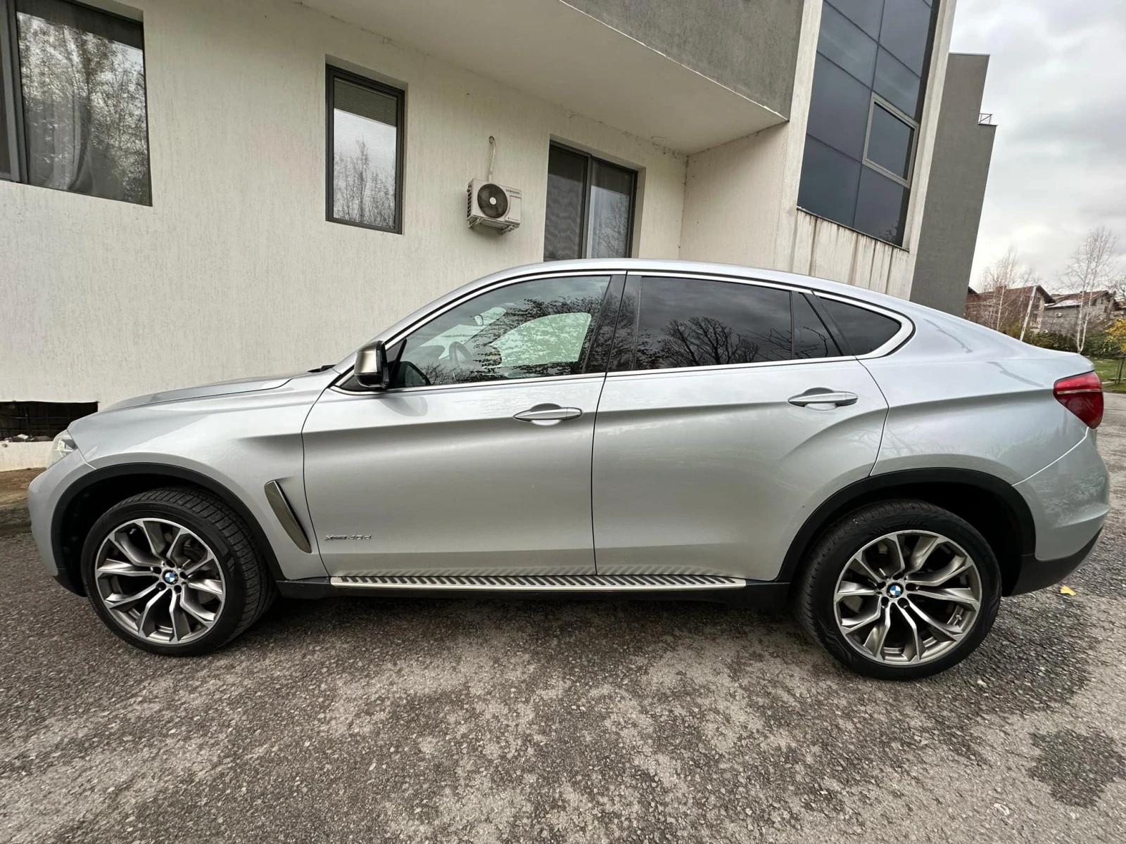 BMW X6 4.0d / XDRIVE / HEAD UP / 360 КАМЕРИ - изображение 4