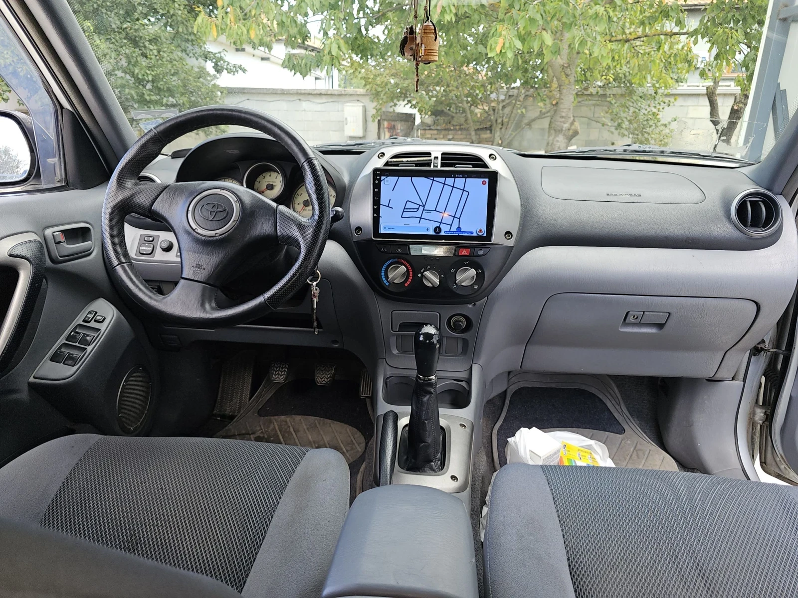 Toyota Rav4 2.0 - изображение 6