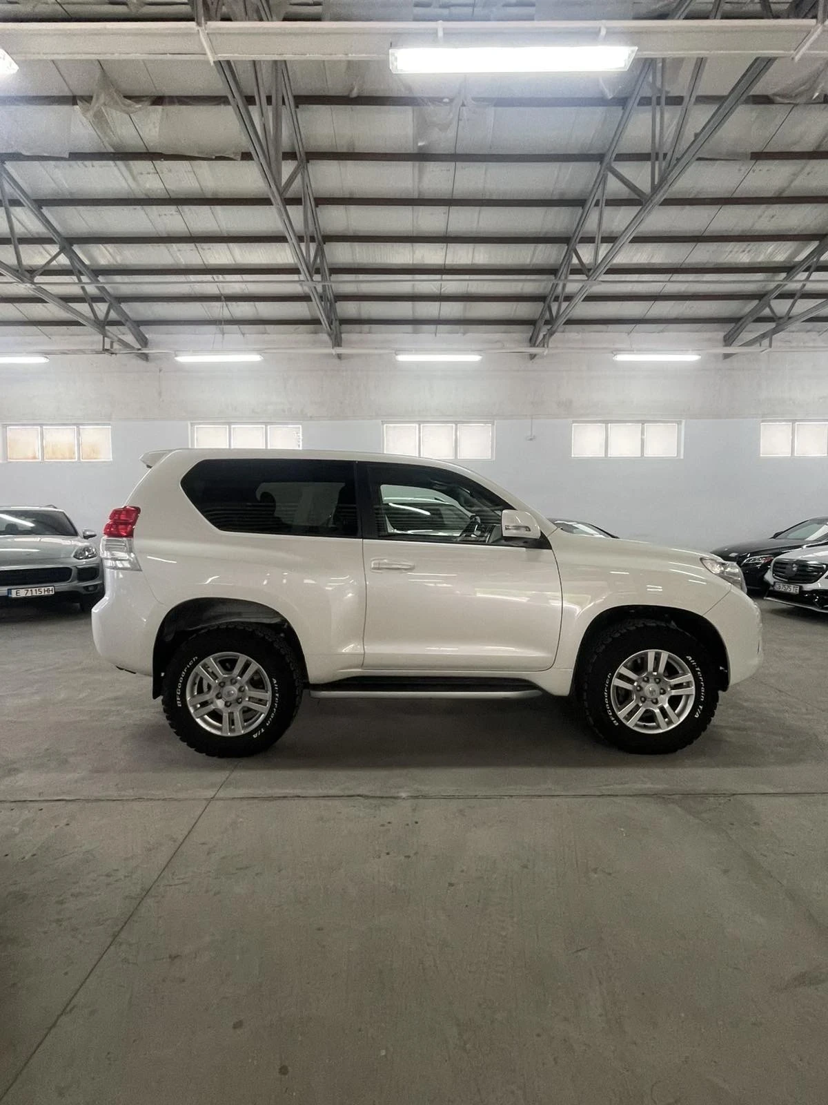 Toyota Land cruiser 3.0D/Автоматик/камера/Обслужен/ТОП!!!, снимка 7 - Автомобили и джипове - 53714043