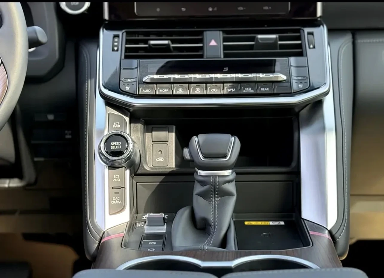 Toyota Land cruiser 300 GXR / 10 km | Mobile.bg � ����������� 8