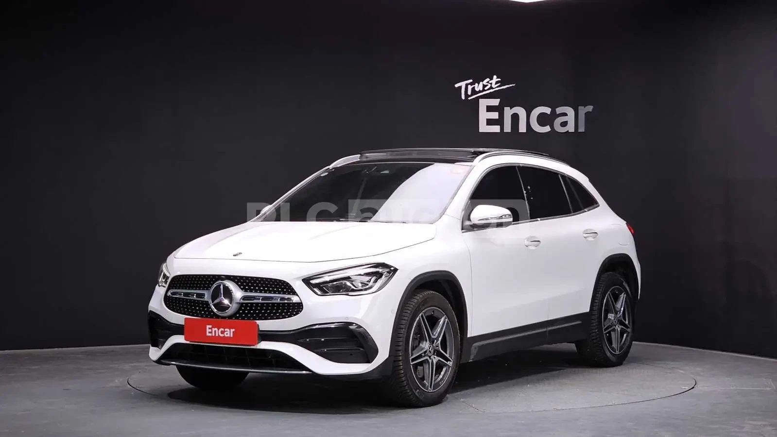 Mercedes-Benz GLA 250 4MATIC AMG| DISTRONIC| КАМЕРА| ПОДГРЕВ| ПАНОРАМА