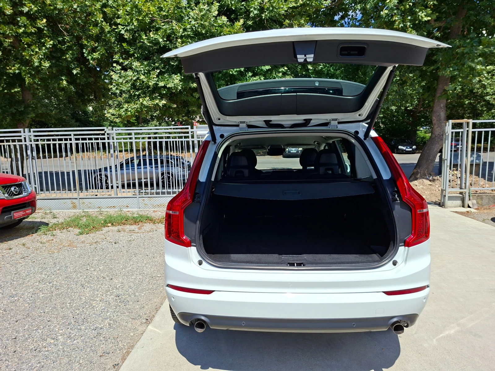 Volvo Xc90 2.0/190ks, снимка 16 - Автомобили и джипове - 55188524