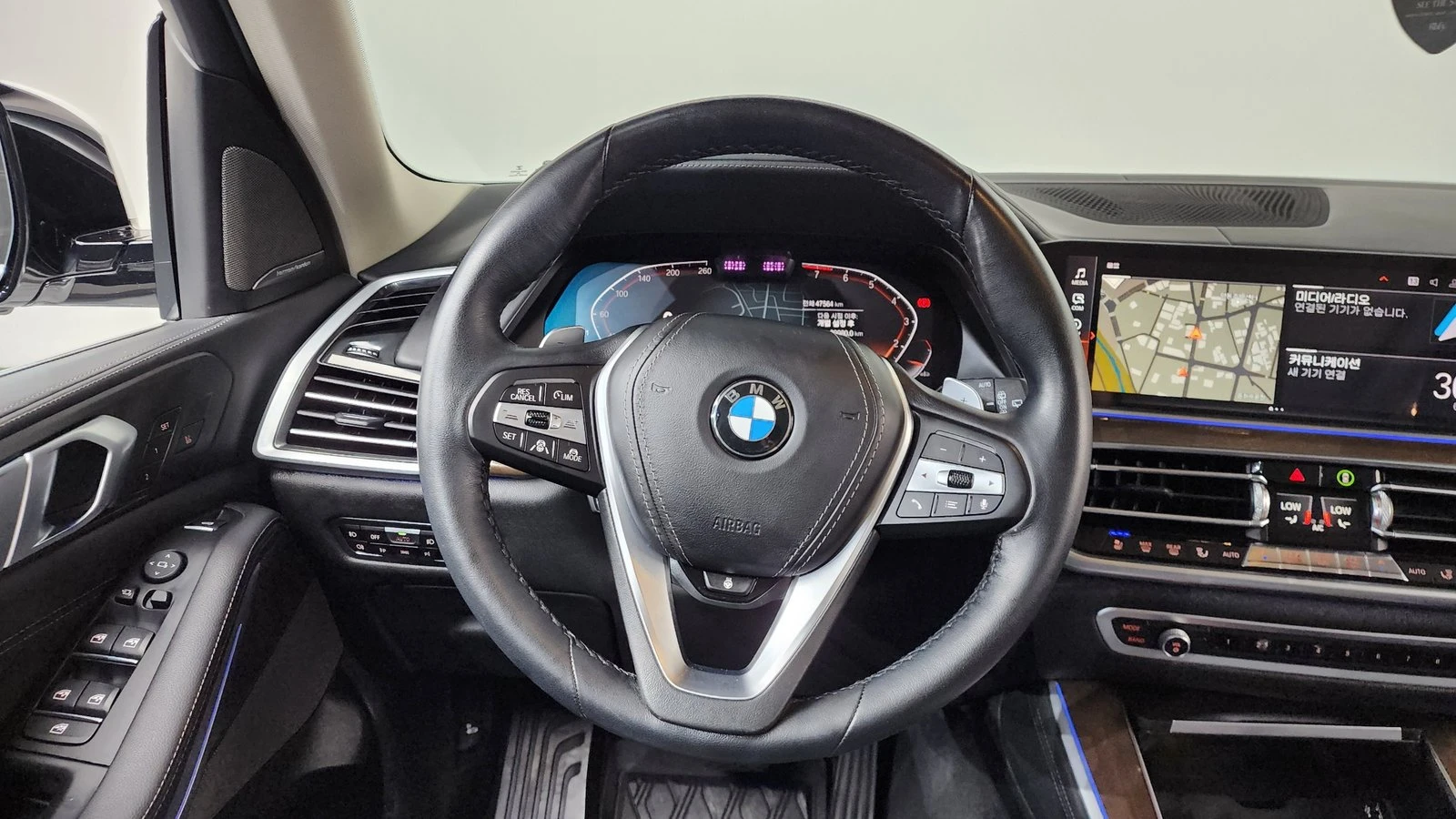 BMW X5 xDrive40i* ЛЮК* HUD* 360* KEYLESS* КРАЙНА ЦЕНА, снимка 10 - Автомобили и джипове - 55271928