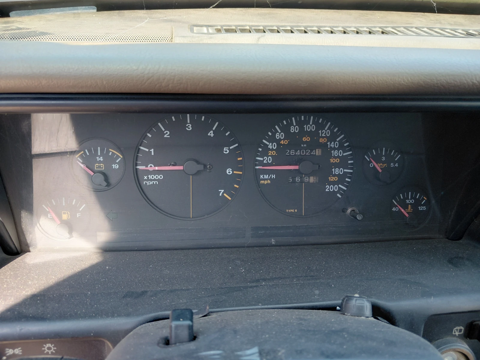 Jeep Grand cherokee 5.2 i V8 Limited (215 Hp), снимка 8 - Автомобили и джипове - 55901632