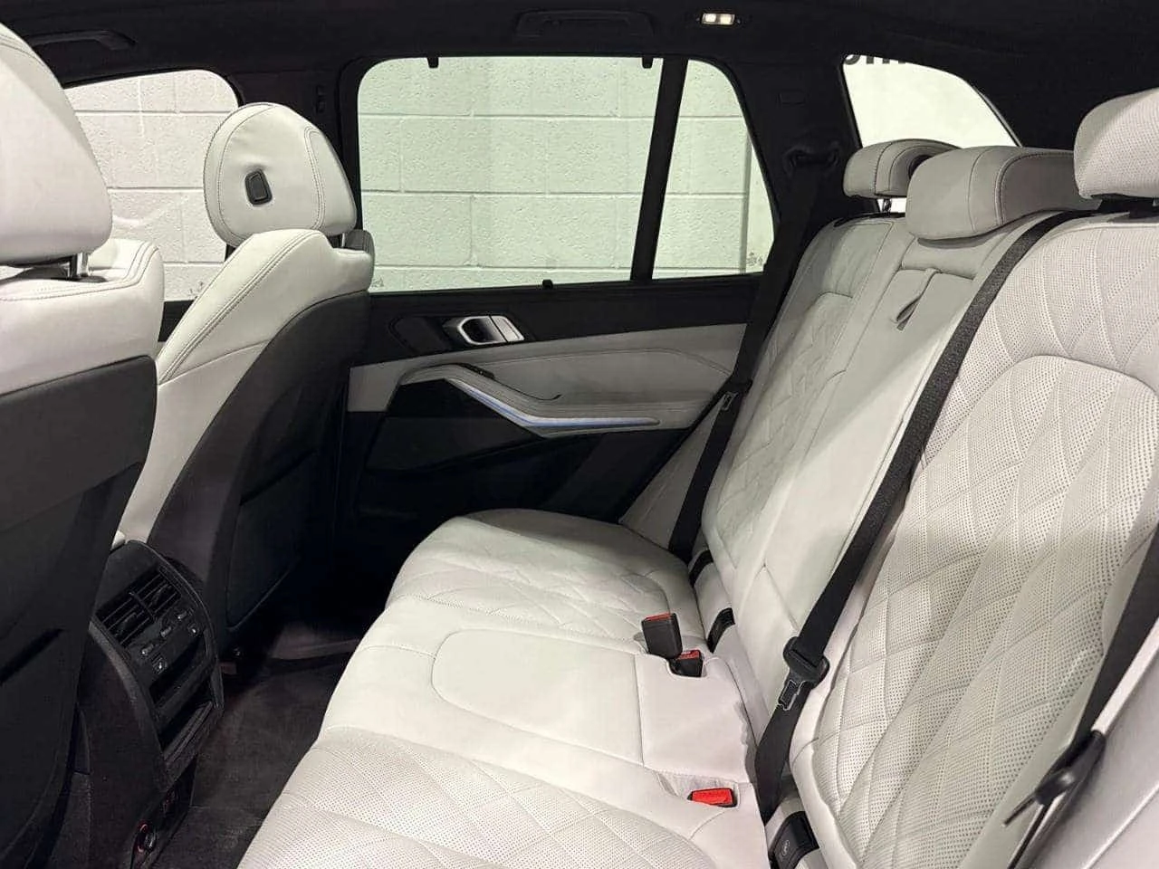 BMW X5 * 50e VdpUrlEn * CARFAX * , снимка 8 - Автомобили и джипове - 56584259