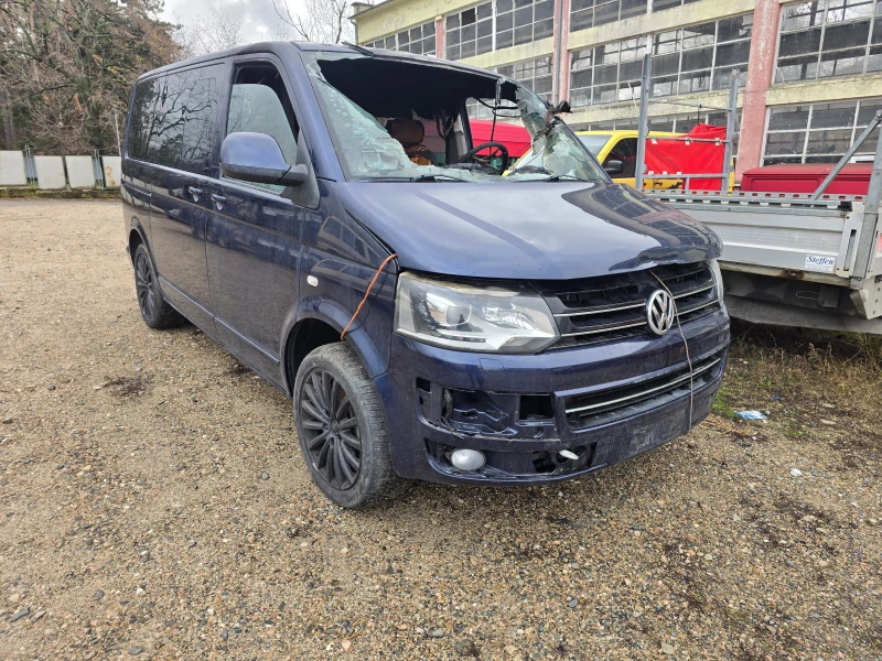 VW Multivan Т5 2.0 170 PS, снимка 3 - Бусове и автобуси - 48205835