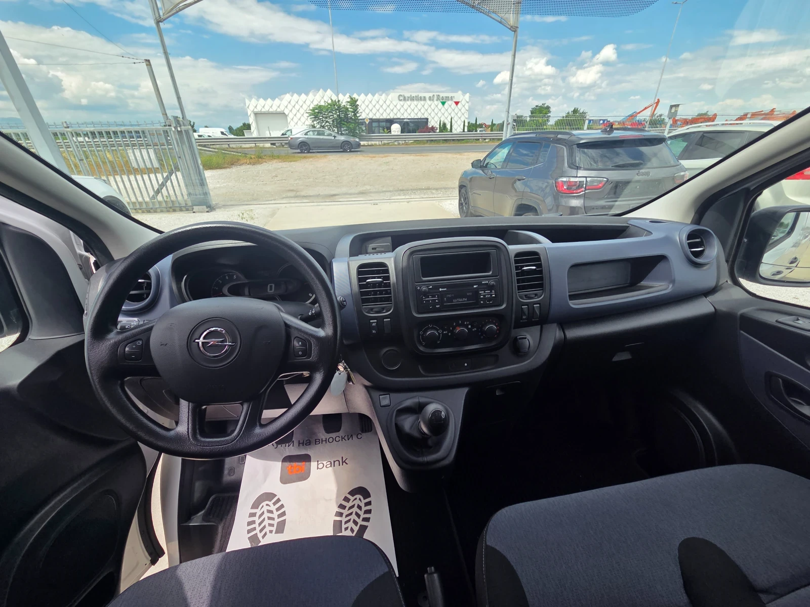 Opel Vivaro 1.6DCi/EU6/AC/ИТАЛИЯ!!!, снимка 7 - Бусове и автобуси - 55225911