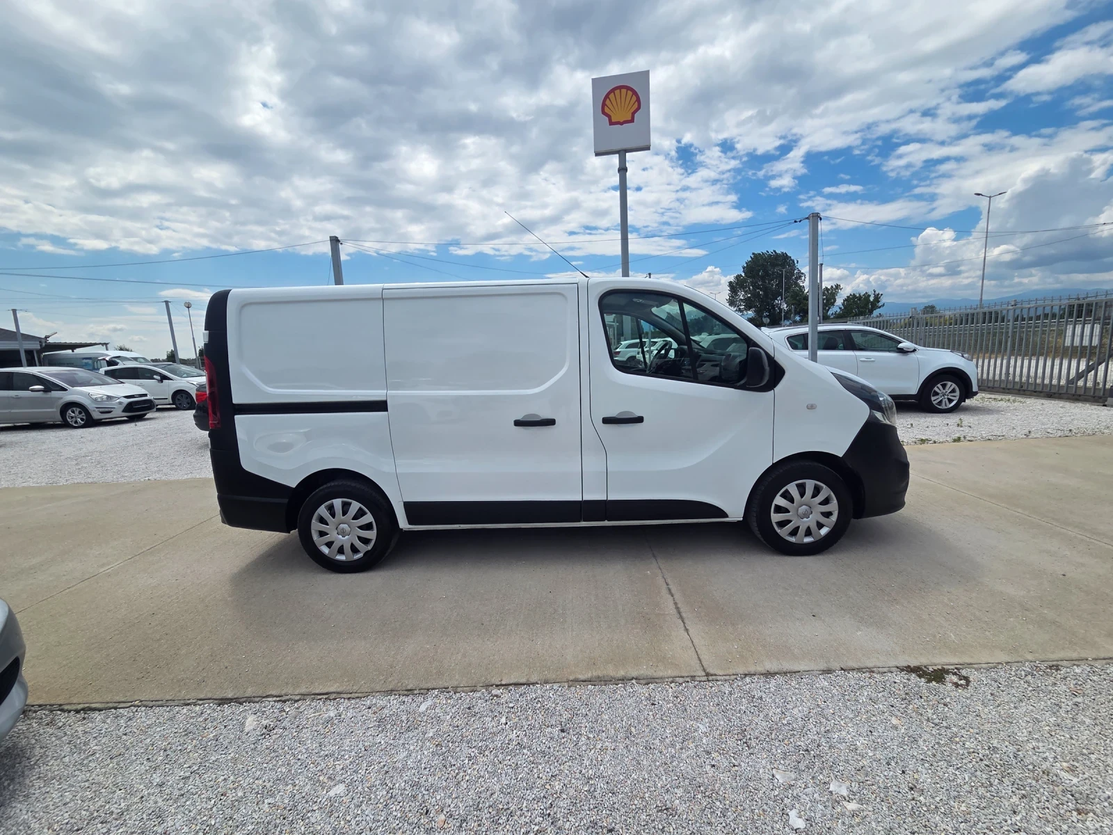 Opel Vivaro 1.6DCi/EU6/AC/ИТАЛИЯ!!!, снимка 5 - Бусове и автобуси - 55225911