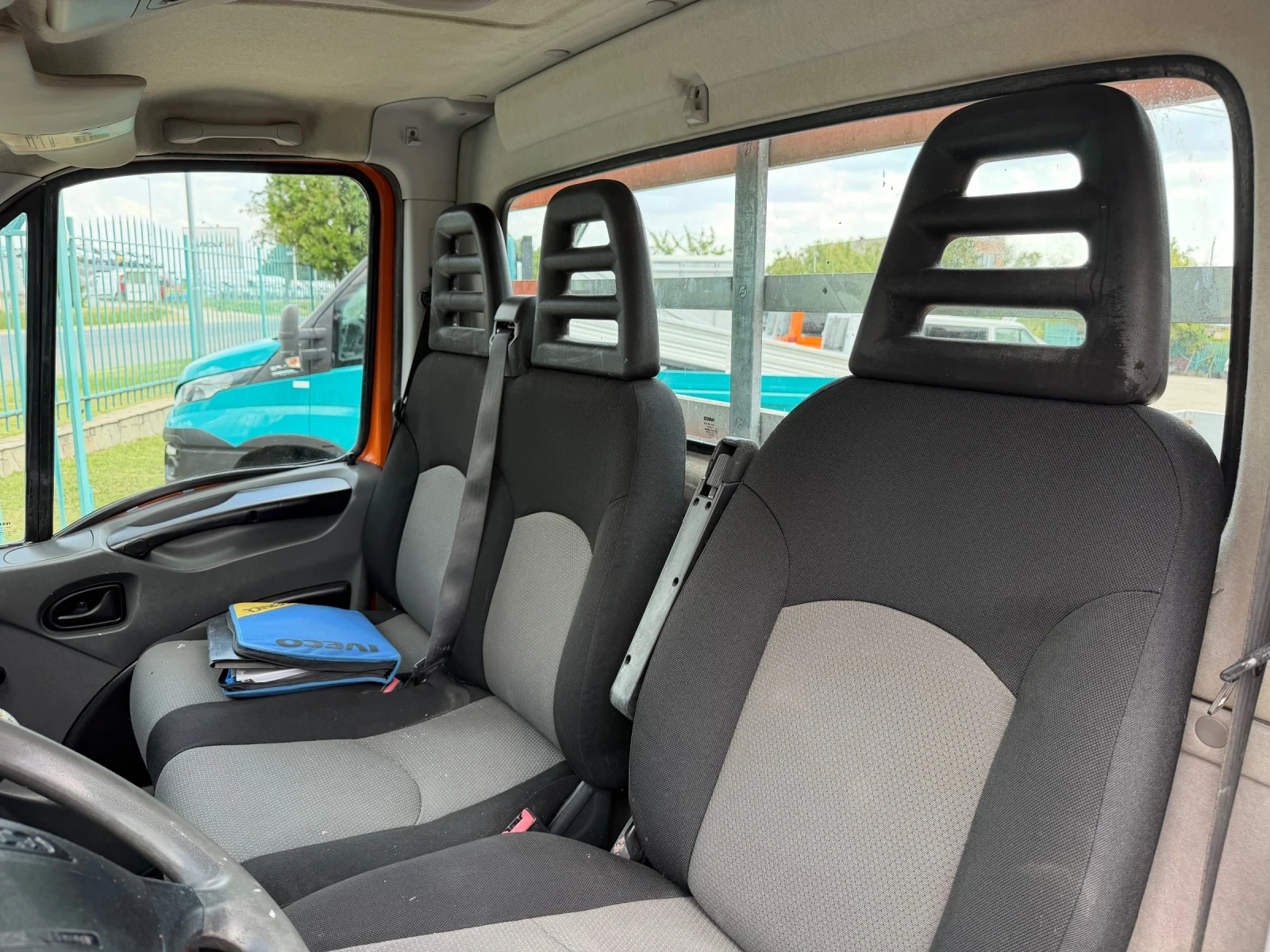 Iveco Daily 3.0HPI* 35C18* 3.70 метра каросерия, снимка 8 - Бусове и автобуси - 55558798