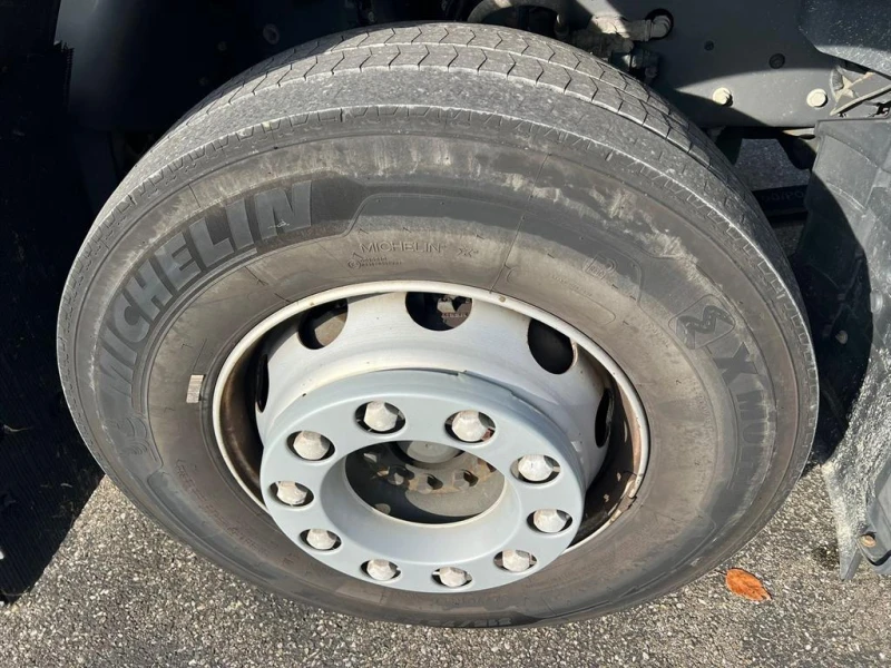 Volvo FE 320 125х, падащ борд теглич, снимка 13 - Камиони - 52454743