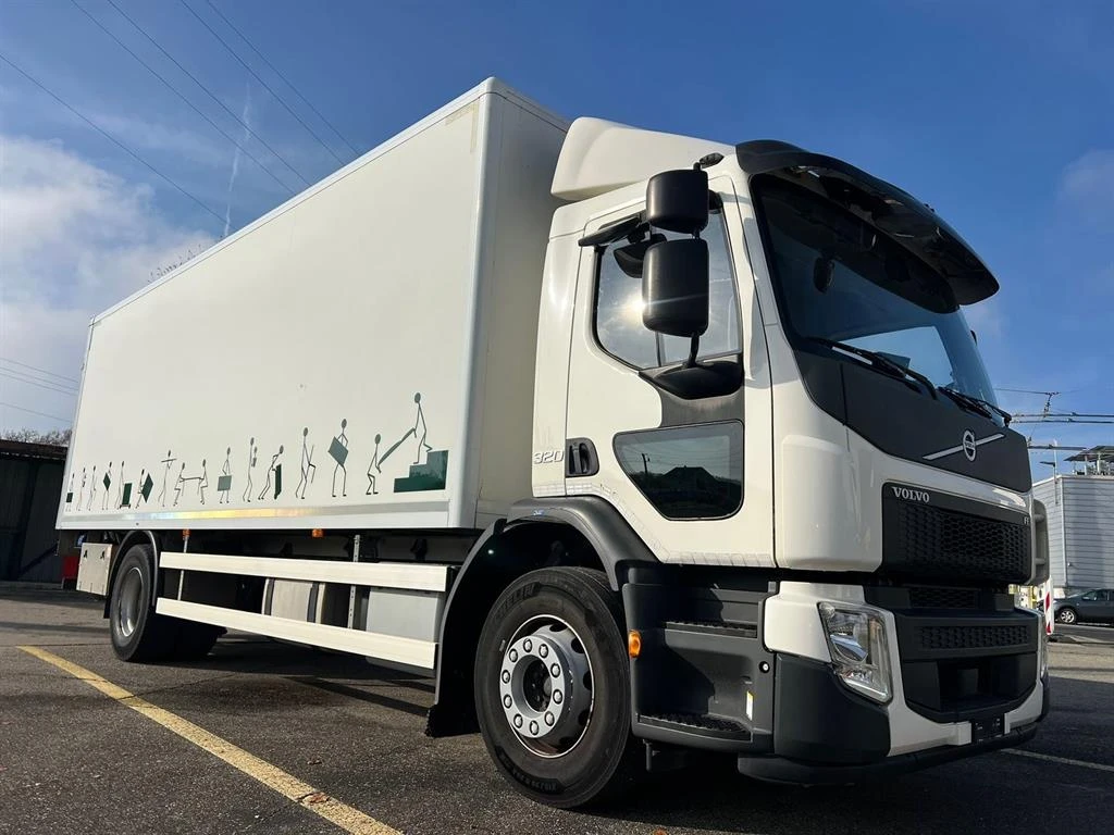 Volvo FE 320 125х, падащ борд теглич - изображение 2