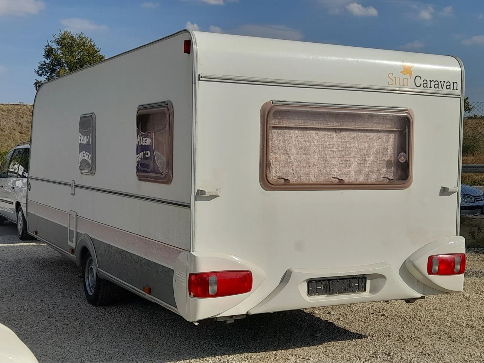 Каравана SUNLIGHT SUN ROLLER 480СР, снимка 4 - Каравани и кемпери - 56448439
