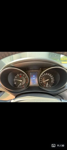 Toyota Avensis * НОВ ВНОС* , 1, 8 кожен салон, ръчни скорости, снимка 5