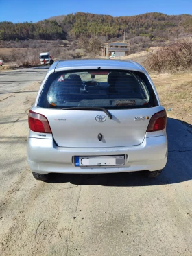 Toyota Yaris, снимка 2