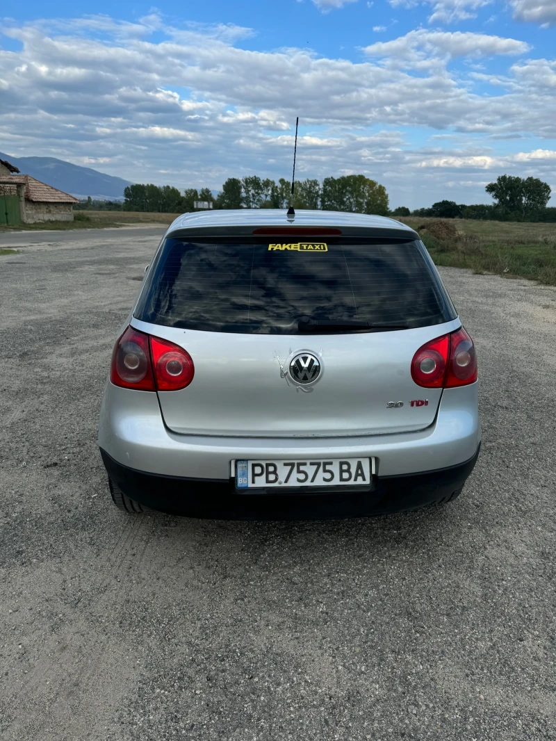 VW Golf, снимка 4 - Автомобили и джипове - 47332744