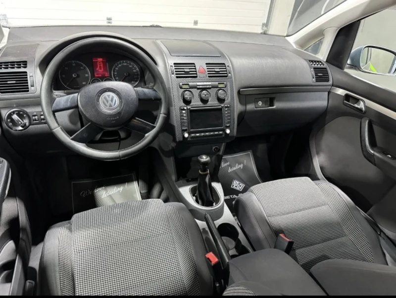 VW Touran 6+ 1, снимка 7 - Автомобили и джипове - 49073406