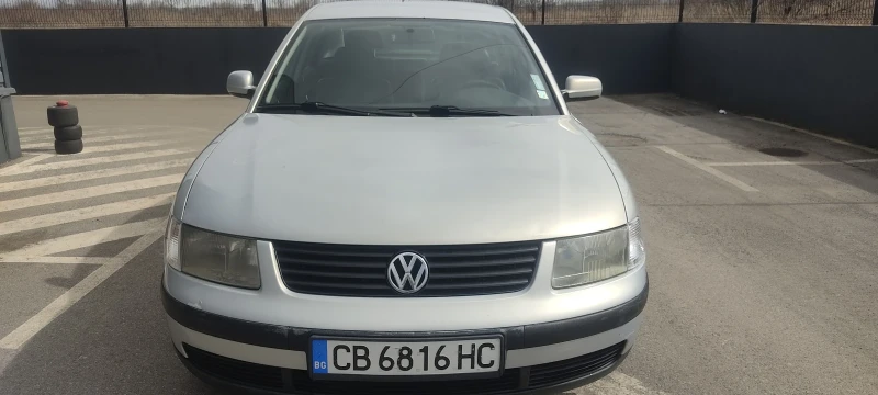 VW Passat 1.8 ADR, снимка 1 - Автомобили и джипове - 49504739