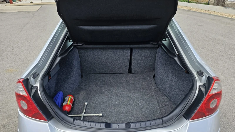 Ford Mondeo 2.5i V6 6SP IT-30 000км-ТОП СЪСТОЯНИЕ-ЛИЗИНГ, снимка 14 - Автомобили и джипове - 50402738