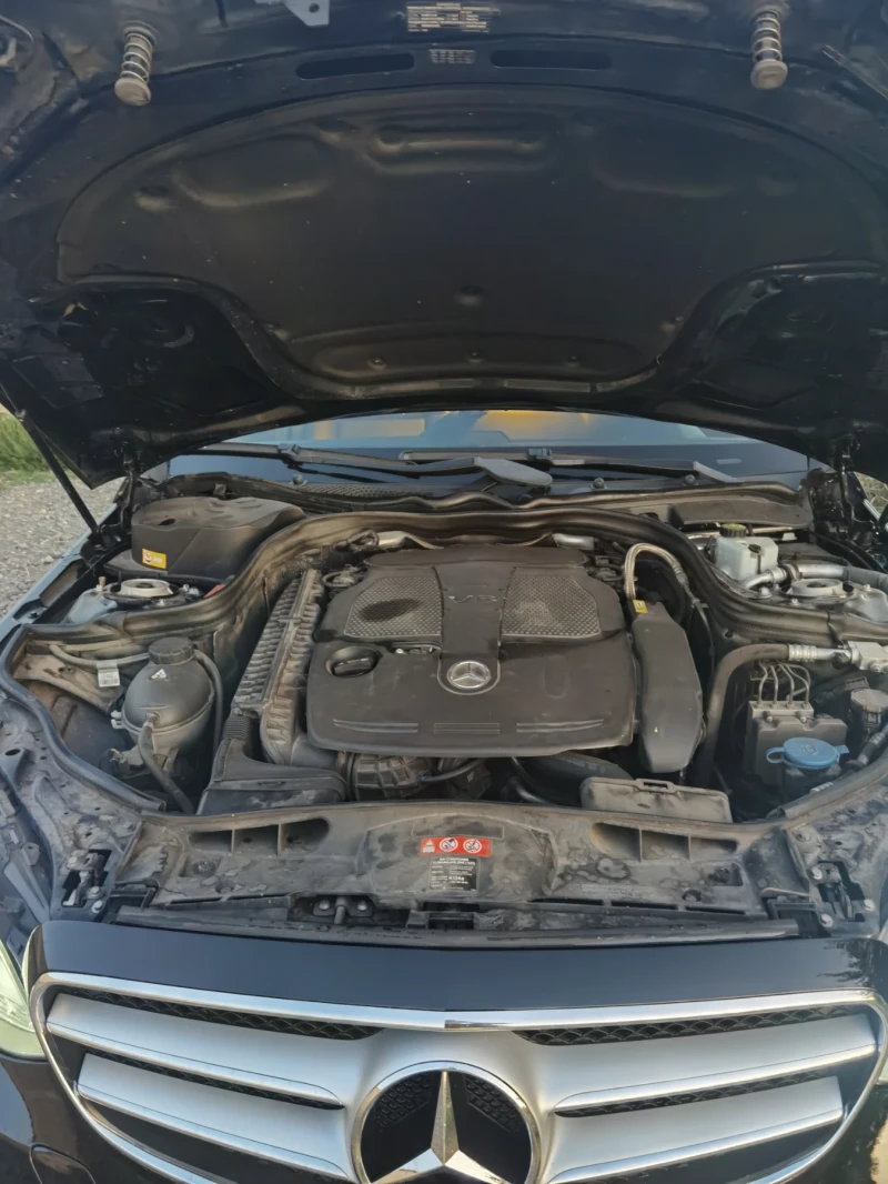 Mercedes-Benz E 350 4 matic АМG, снимка 13 - Автомобили и джипове - 52006298