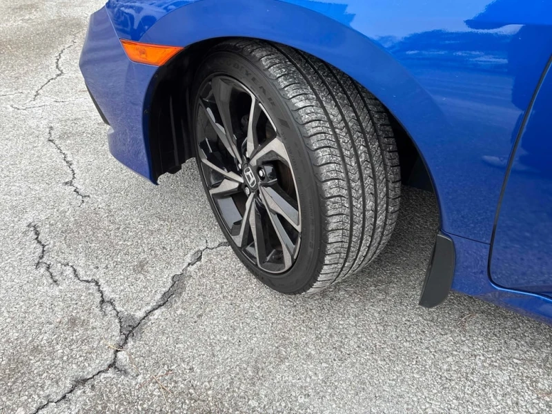 Honda Civic * Sport * CARFAX * БЕЗ ПЪРВОНАЧАЛНА ВНОСКА, снимка 7 - Автомобили и джипове - 52733231