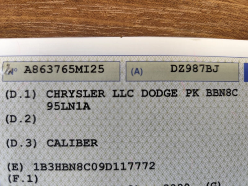 Dodge Caliber 1.8VVT-i* KLIMATIK* , снимка 15 - Автомобили и джипове - 52919688