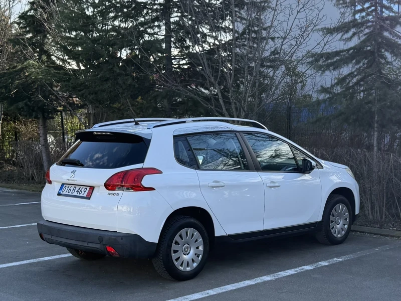 Peugeot 2008 Бензин/Панорама, снимка 4 - Автомобили и джипове - 52966122