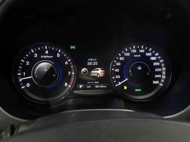 Hyundai Grandeur 2.4, снимка 8 - Автомобили и джипове - 54625782