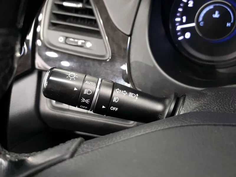 Hyundai Grandeur 2.4, снимка 17 - Автомобили и джипове - 54625782
