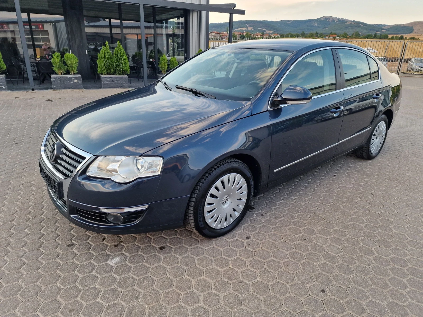 VW Passat 1.6i - 116ps УНИКАТ! - [1] 