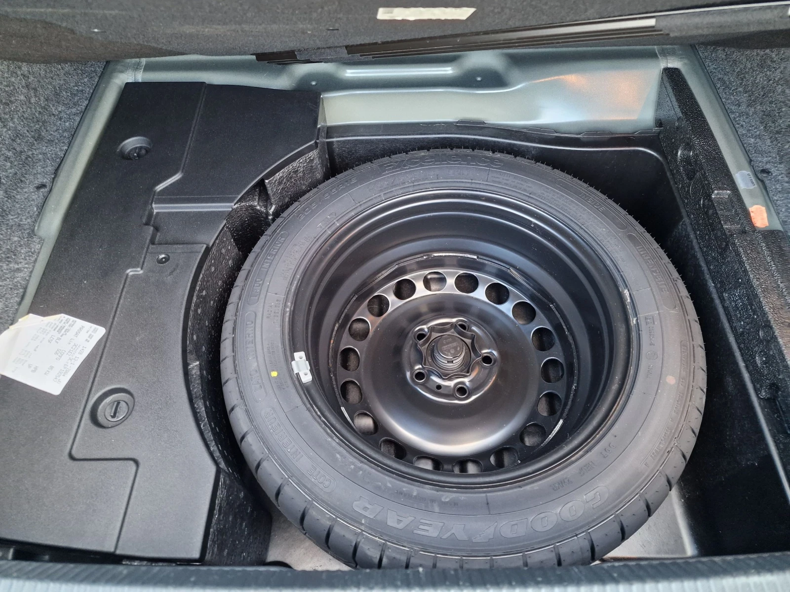 VW Passat 1.6i - 116ps ! | Mobile.bg   13