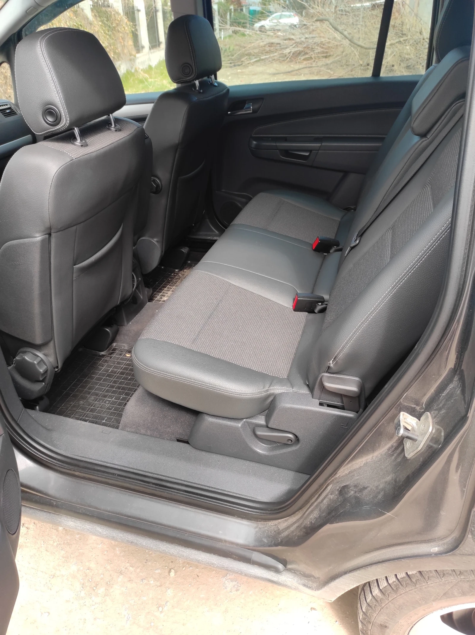 Opel Zafira COSMO - изображение 8