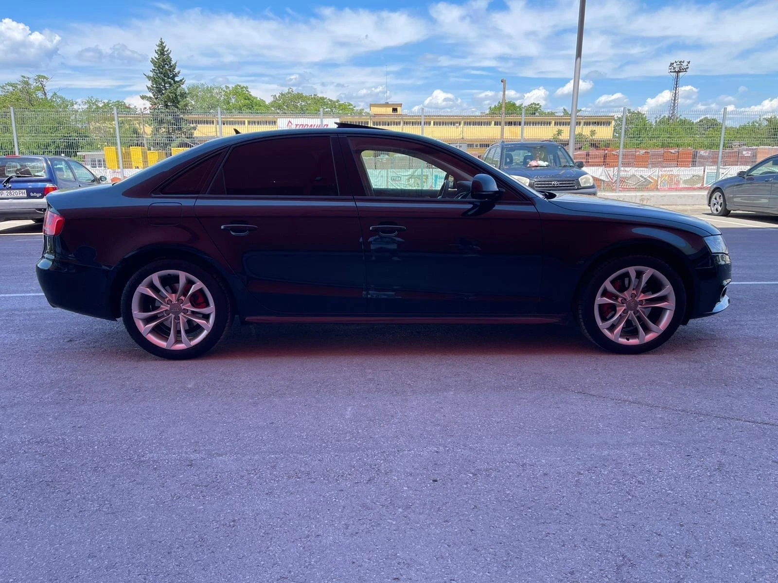 Audi A4 3.2 QUATTRO-АВТОМАТИК-НАВИГАЦИЯ - изображение 4