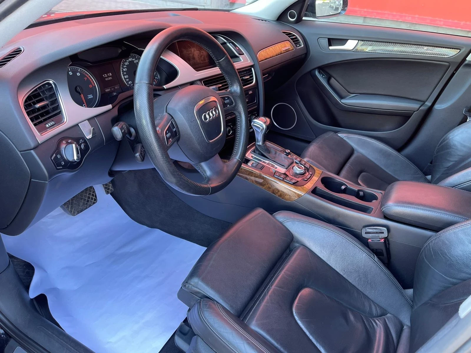 Audi A4 3.2 QUATTRO-АВТОМАТИК-НАВИГАЦИЯ - изображение 9