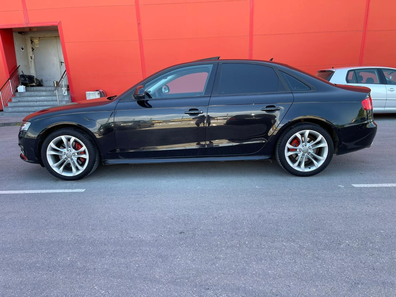 Audi A4 3.2 QUATTRO-АВТОМАТИК-НАВИГАЦИЯ - изображение 8