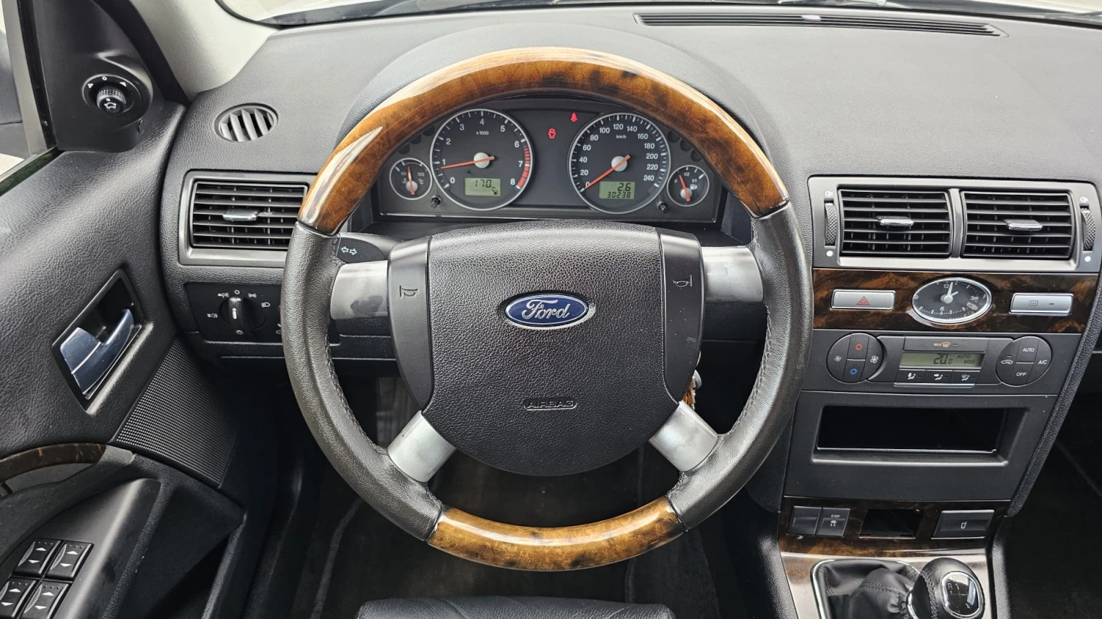 Ford Mondeo 2.5i V6 6SP IT-30 000- - | Mobile.bg   11