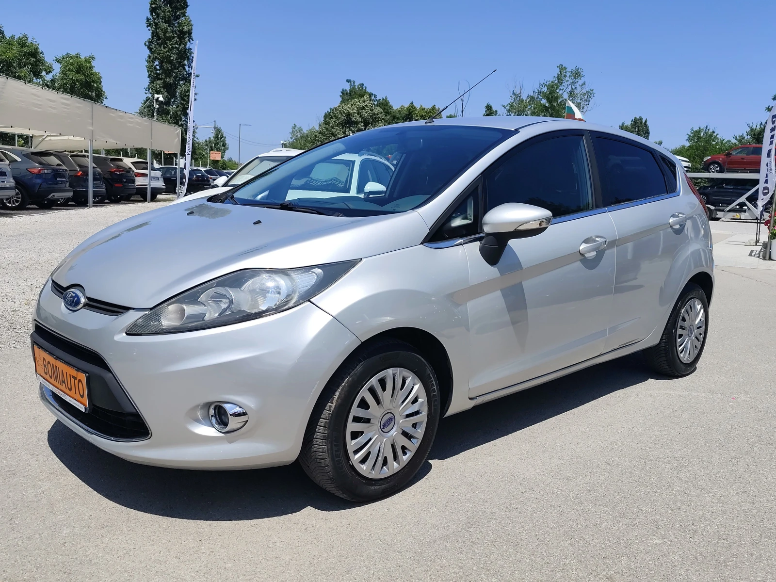 Ford Fiesta 1.2i* TITANIUM* KLIMATRONIK*  - изображение 4