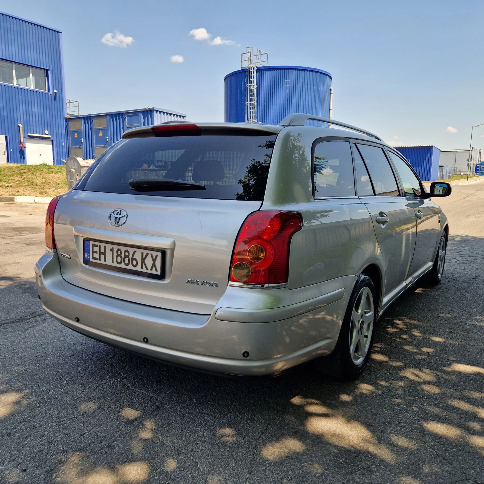 Toyota Avensis 2.0 D4D 116к.с. ПОДГРЕВ/ПАРКТРОНИК/ТЕМПОМАТ  - изображение 6