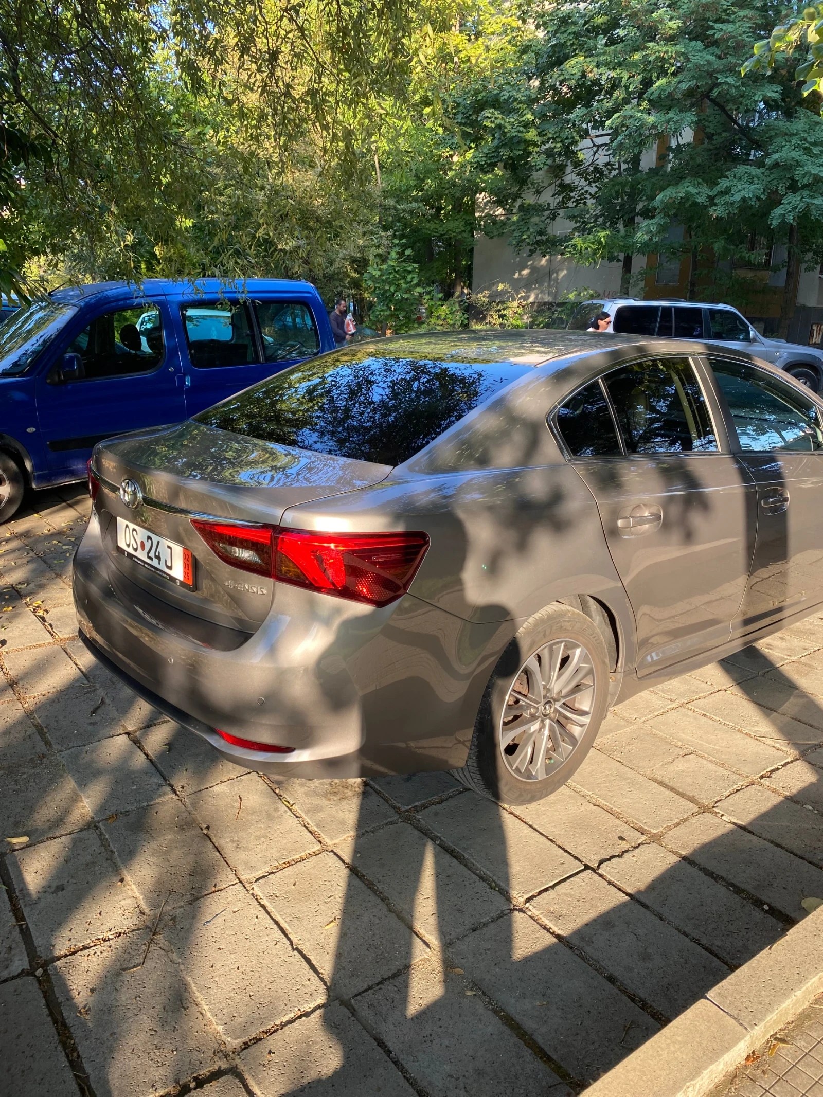 Toyota Avensis  - изображение 2