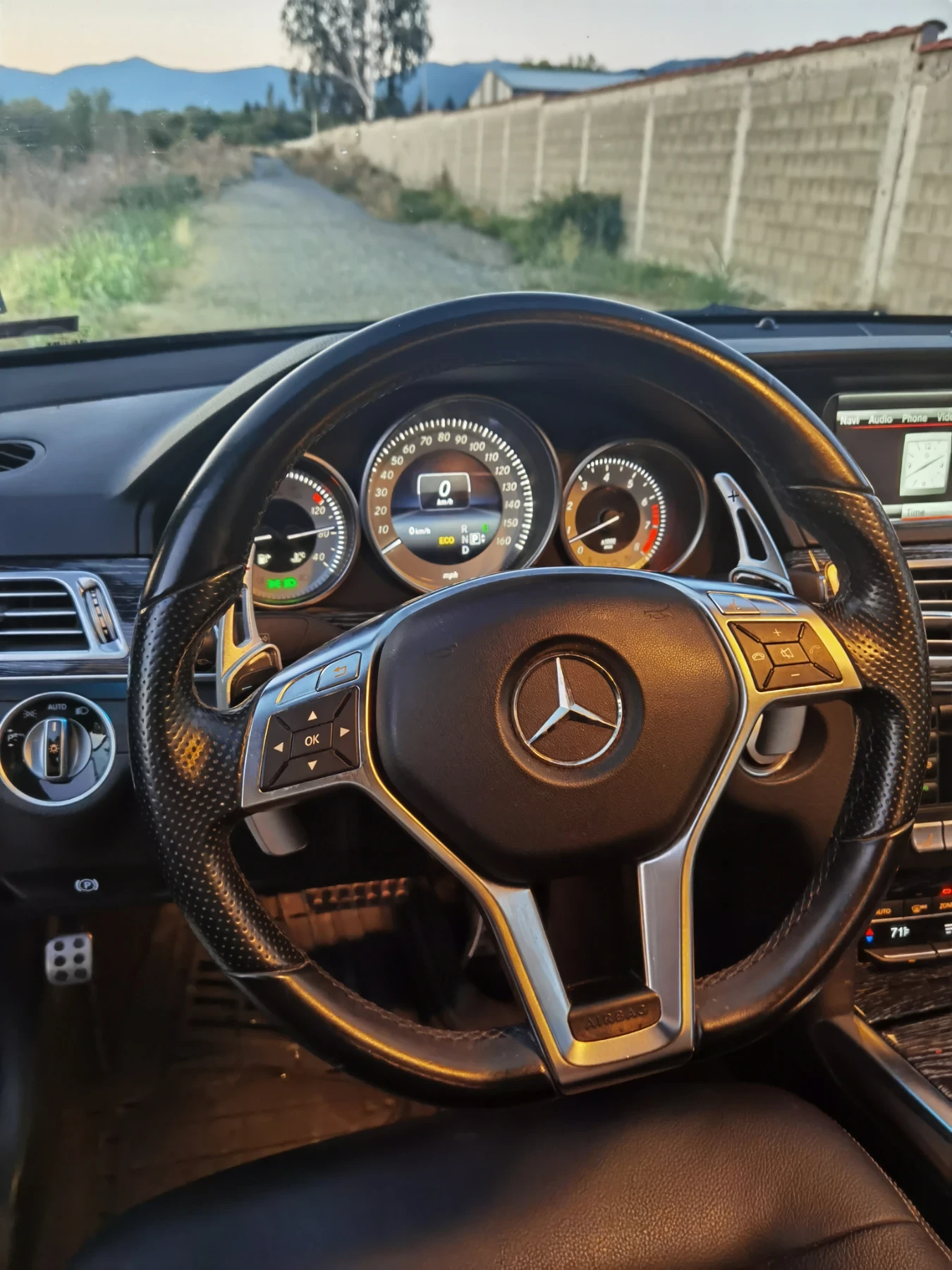 Mercedes-Benz E 350 4 matic АМG - изображение 4