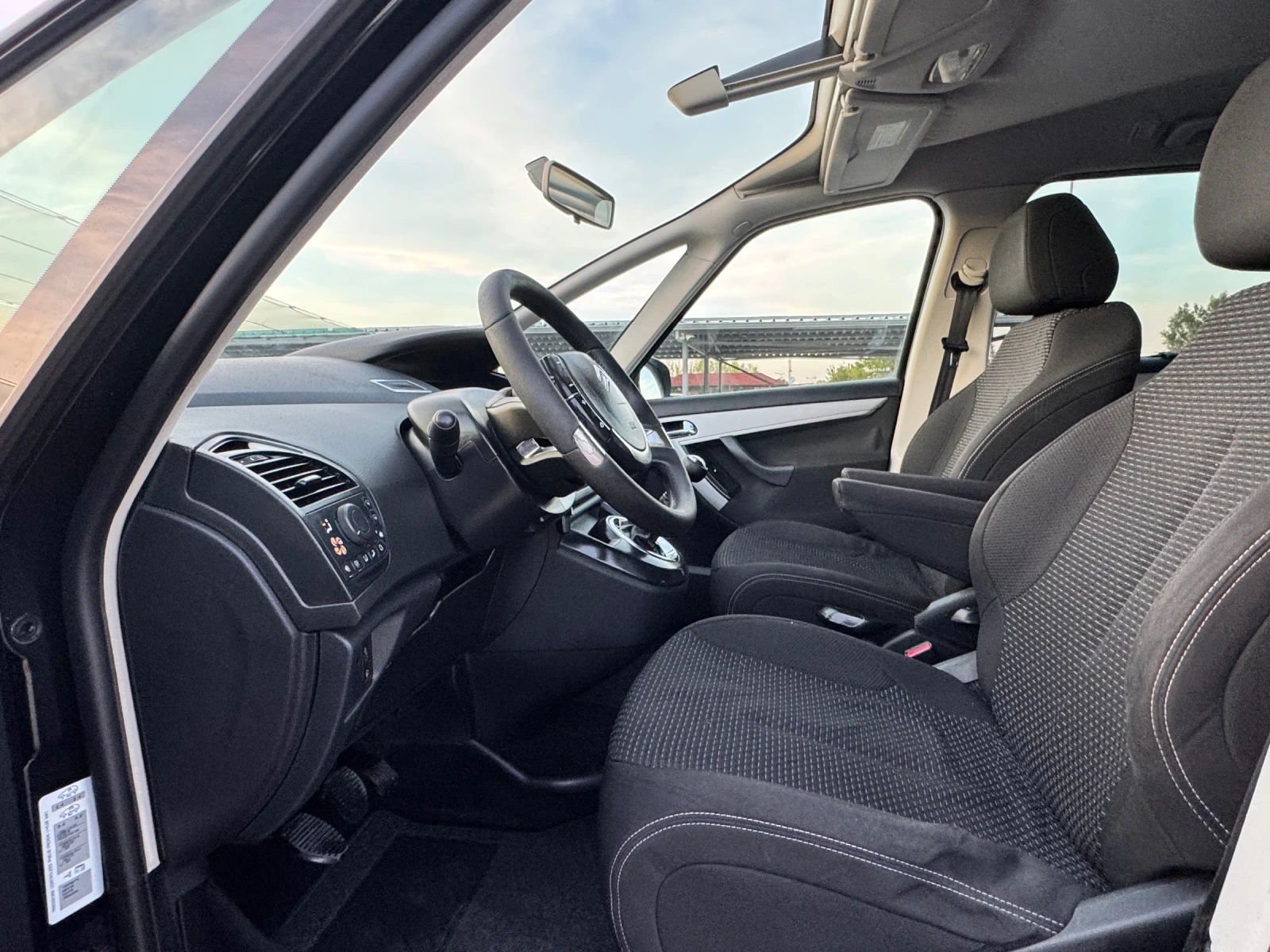 Citroen C4 Picasso 2.0HDI ИТАЛИЯ - изображение 4